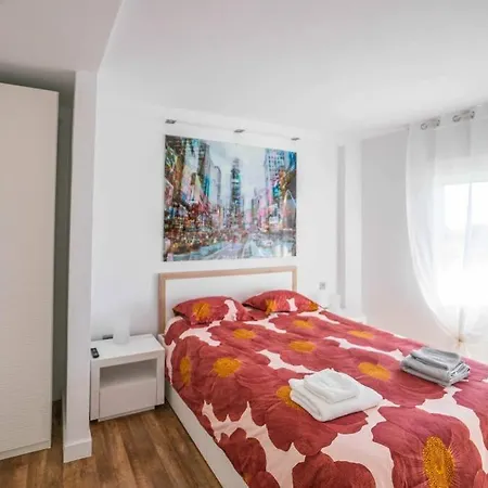 Apartamento Loft Avenida Tirajana Parking Apartment *